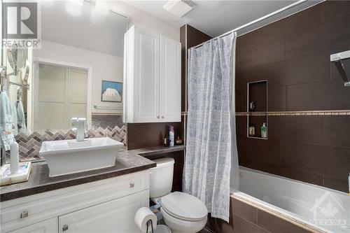 1750 Marsala Crescent Unit#207, Ottawa, ON - Indoor Photo Showing Bathroom