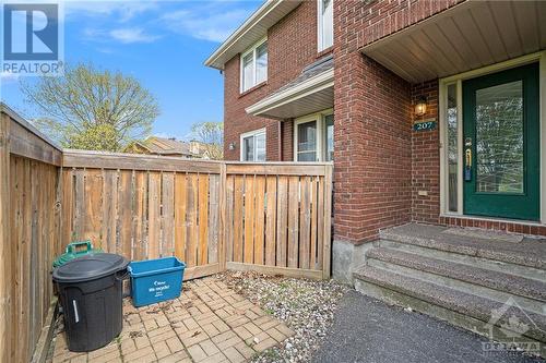 1750 Marsala Crescent Unit#207, Ottawa, ON - Outdoor With Exterior