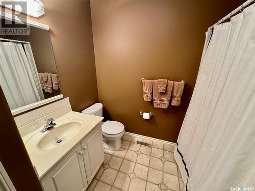 41 Willow Crescent, Yorkton, SK - Indoor Photo Showing Bathroom