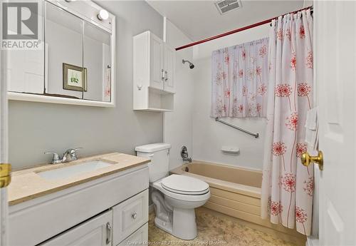 72 Autumn Terr, Moncton, NB - Indoor Photo Showing Bathroom