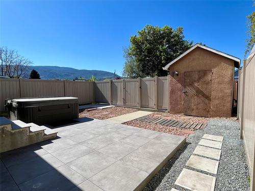 497 Westminster Avenue, Penticton, BC - Outdoor