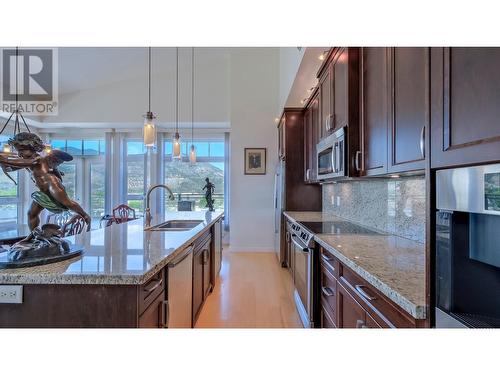 3301 Skaha Lake Road Unit# 805, Penticton, BC - Indoor Photo Showing Kitchen With Double Sink With Upgraded Kitchen