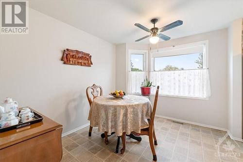1133 Des Forets Avenue, Ottawa, ON - Indoor Photo Showing Dining Room