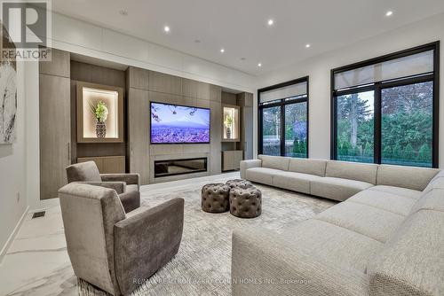 474 Russell Hill Road, Toronto, ON - Indoor Photo Showing Living Room