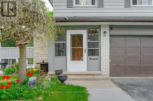 6 Carmine Place, Guelph, ON - Outdoor