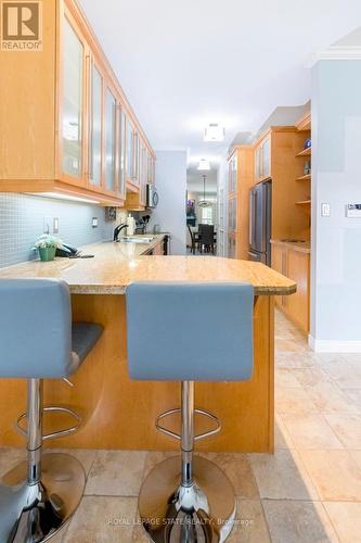 8 Carmichael Trail, Hamilton, ON - Indoor Photo Showing Kitchen