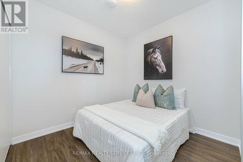 B509 - 3200 Dakota Common, Burlington, ON - Indoor Photo Showing Bedroom