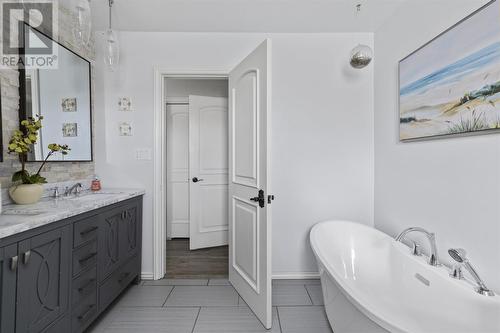 111 Palomino Dr, Sault Ste. Marie, ON - Indoor Photo Showing Bathroom