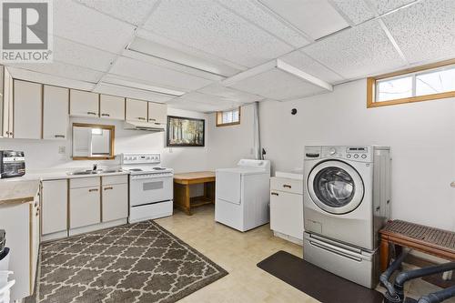 111 Palomino Dr, Sault Ste. Marie, ON - Indoor Photo Showing Laundry Room
