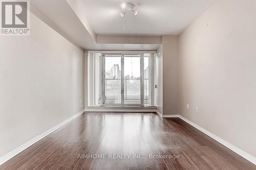 308 - 909 Bay Street, Toronto, ON - Indoor Photo Showing Other Room