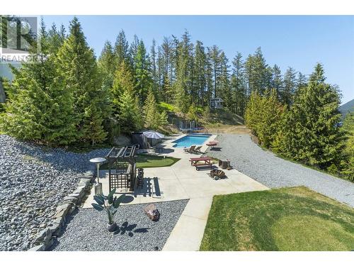 2030 Canoe Beach Drive Ne, Salmon Arm, BC - Outdoor With In Ground Pool
