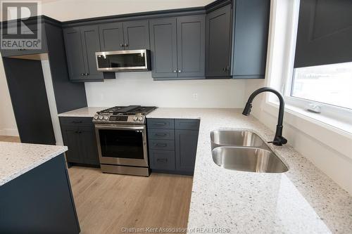 43 Demall Drive, Dresden, ON - Indoor Photo Showing Kitchen With Double Sink