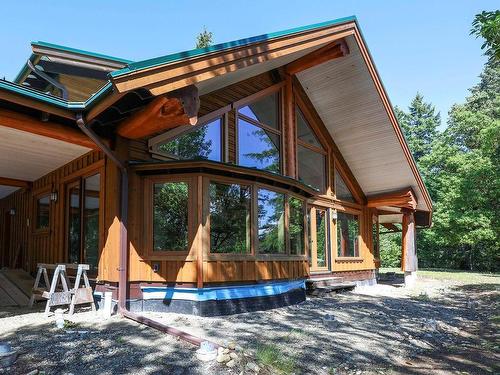 1100 Keith Rd, Qualicum Beach, BC 