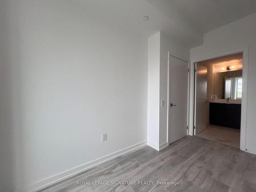 440-7 Golden Lion Hts, Toronto, ON - Indoor Photo Showing Other Room
