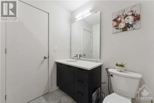 248 Shuttleworth Drive, Ottawa, ON - Indoor Photo Showing Bathroom
