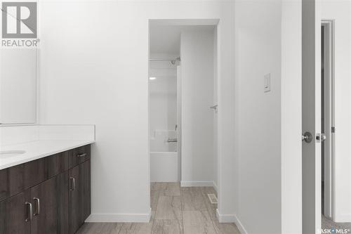 5123 Kaufman Avenue, Regina, SK - Indoor Photo Showing Bathroom