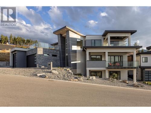455 Redtail Court, Kelowna, BC - Outdoor With Facade