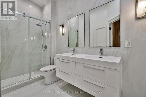 16 Fifeshire Road, Toronto, ON - Indoor Photo Showing Bathroom