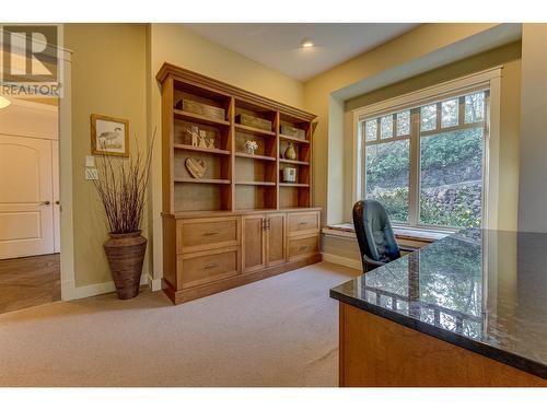 10830 Kalamalka Road, Coldstream, BC - Indoor Photo Showing Office