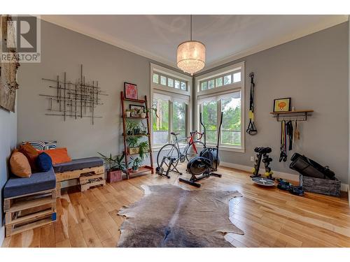 10830 Kalamalka Road, Coldstream, BC - Indoor Photo Showing Gym Room