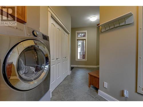 10830 Kalamalka Road, Coldstream, BC - Indoor Photo Showing Laundry Room