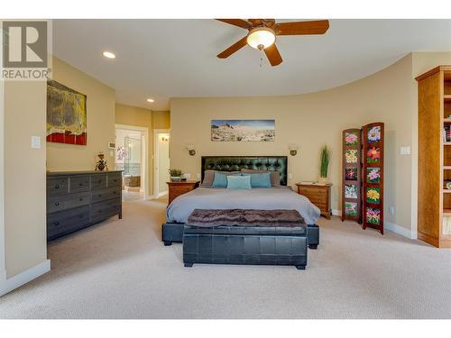 10830 Kalamalka Road, Coldstream, BC - Indoor Photo Showing Bedroom