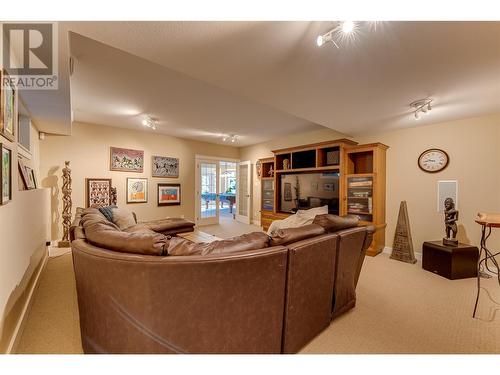 10830 Kalamalka Road, Coldstream, BC - Indoor