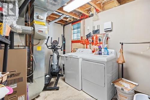 3733 Holburn, Windsor, ON - Indoor Photo Showing Laundry Room