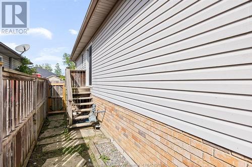 3733 Holburn, Windsor, ON - Outdoor With Exterior