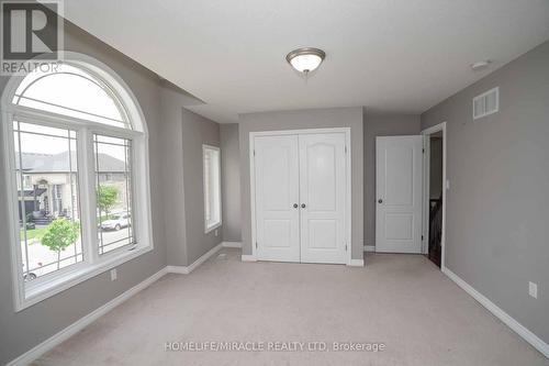 60 Chartwell Circle, Hamilton, ON - Indoor Photo Showing Other Room