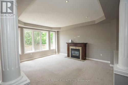 60 Chartwell Circle, Hamilton, ON - Indoor Photo Showing Living Room With Fireplace