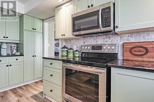 6 Greenwood Crescent, Kawartha Lakes, ON - Indoor Photo Showing Kitchen