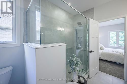 17 Spruce Crescent, North Middlesex, ON - Indoor Photo Showing Bathroom