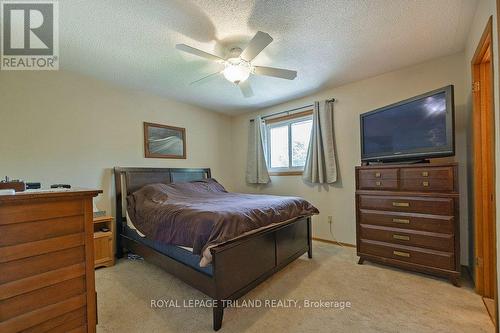 312 Highview Drive, St. Thomas, ON - Indoor Photo Showing Bedroom