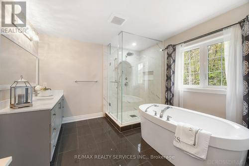 16 Deanston Court, Brampton, ON - Indoor Photo Showing Bathroom