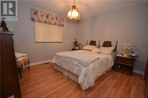 436 Frood Road, Sudbury, ON - Indoor Photo Showing Bedroom
