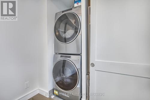 S1101 - 120 Bayview Avenue, Toronto, ON - Indoor Photo Showing Laundry Room