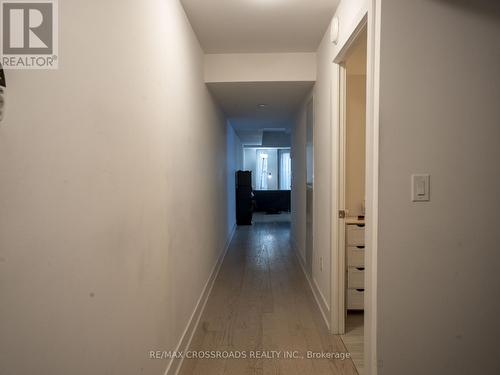 521 - 955 Bay Street, Toronto, ON - Indoor Photo Showing Other Room