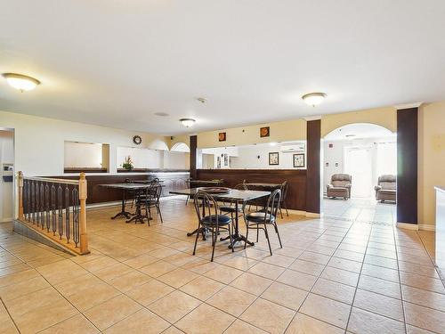 Salle communautaire - 65 Rue Ste-Anne, L'Épiphanie, QC - Indoor Photo Showing Dining Room