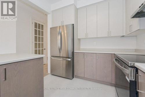 95 Gauley Drive, Centre Wellington, ON - Indoor Photo Showing Kitchen