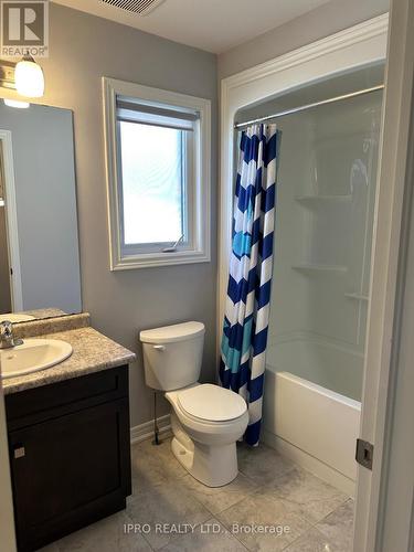 9565 Tallgrass Avenue, Niagara Falls, ON - Indoor Photo Showing Bathroom