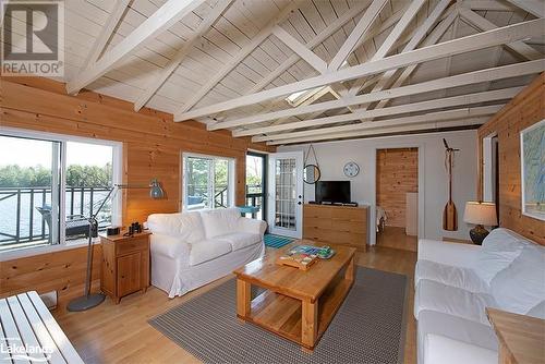 321 Healey Lake W/A, Archipelago, ON - Indoor Photo Showing Living Room