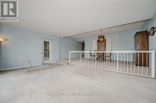 306 - 2175 Marine Drive, Oakville, ON - Indoor Photo Showing Other Room