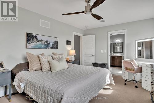 1557 Cahill Drive, Peterborough, ON - Indoor Photo Showing Bedroom