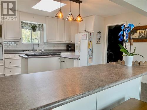 273 Square Bay Road, Spring Bay, ON - Indoor Photo Showing Kitchen