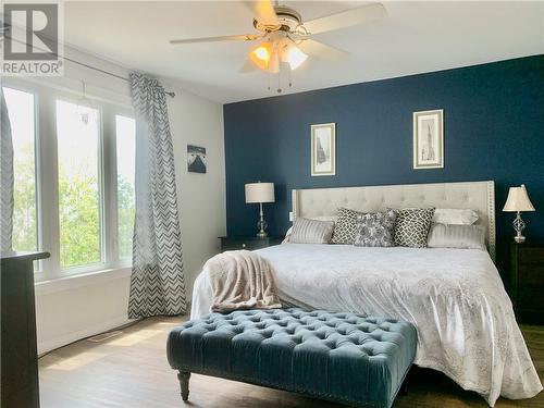 273 Square Bay Road, Spring Bay, ON - Indoor Photo Showing Bedroom