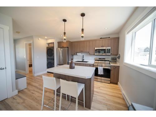 18 - 6324 Laurier Avenue, Wardner, BC - Indoor Photo Showing Kitchen