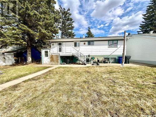 235 2Nd Street W, Carrot River, SK - Outdoor
