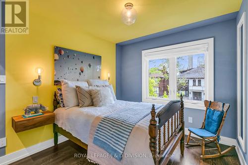154 Highbourne Road, Toronto, ON - Indoor Photo Showing Bedroom