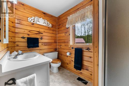 14892 Highway 62, Madoc, ON - Indoor Photo Showing Bathroom